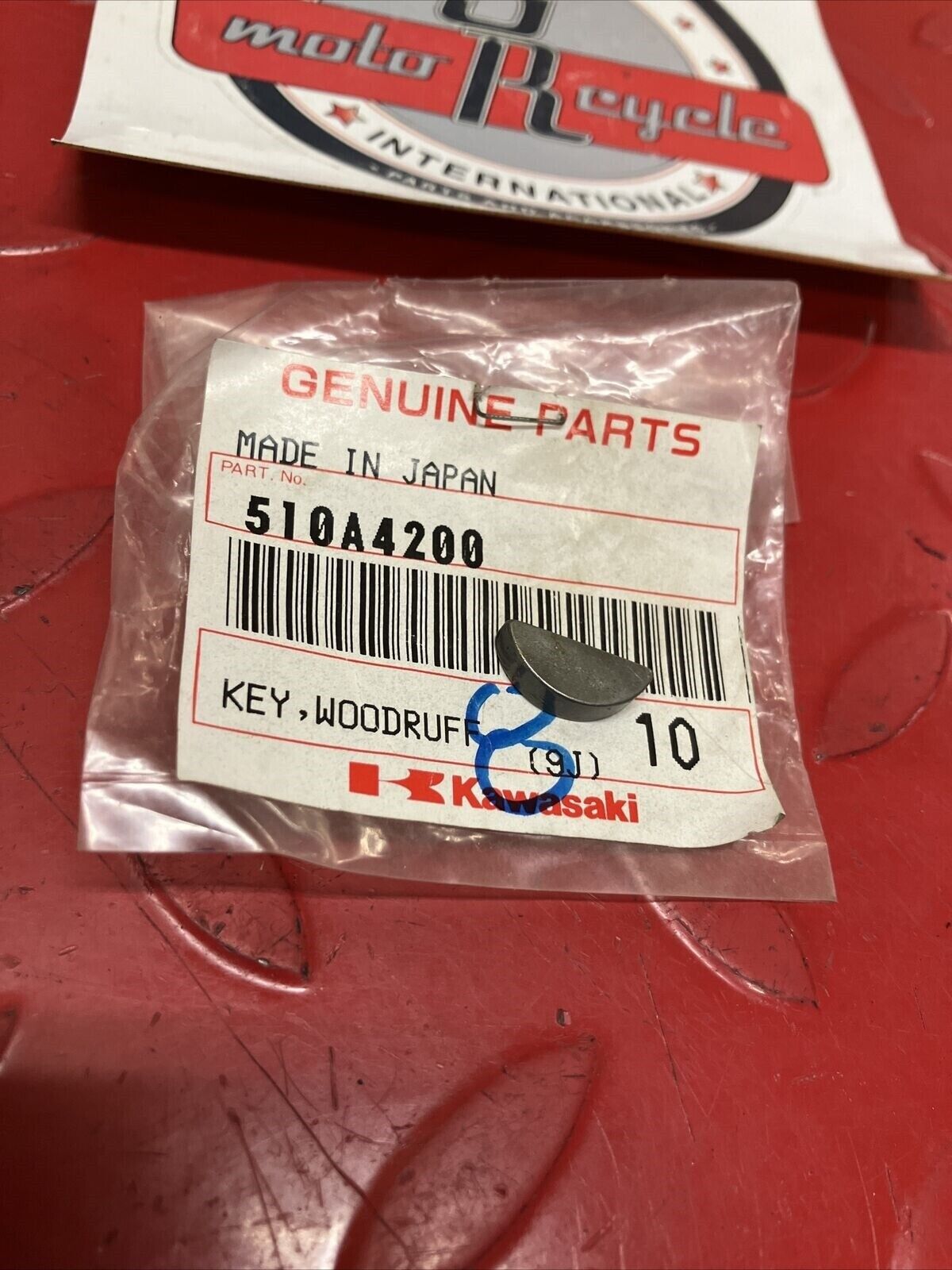 NEW NOS KAWASAKI WOODRUFF KEY 510A4200 K13