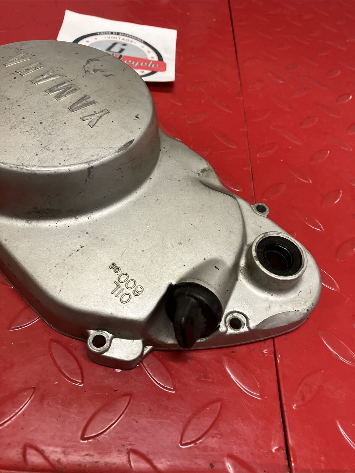 Yamaha U7E 1972 V70 Right crankcase clutch cover