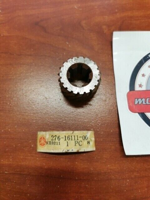 NOS Yamaha HT1 LT2 LT3 LTMX PRIMARY DRIVE GEAR (19T) 276-16111-00-00 Y119