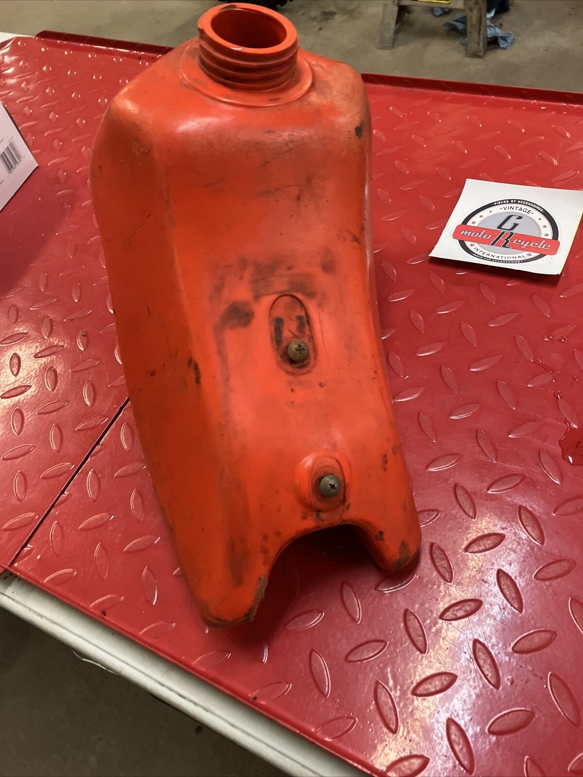 Honda CR80R 1984 fuel tank gas petrol reservoir 1983 2