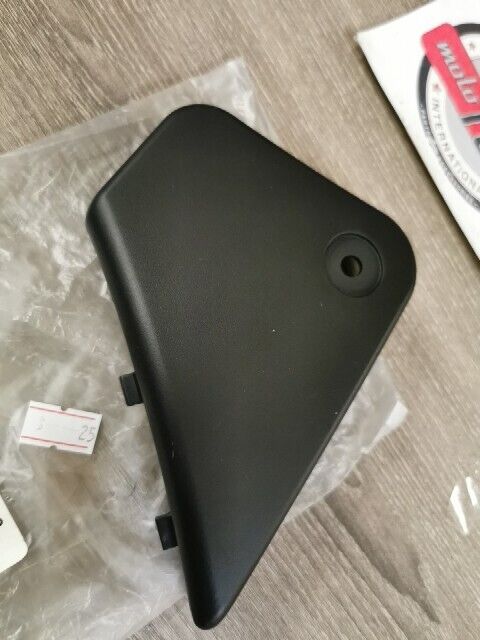 NEW NOS YAMAHA XVS1300A 2011 - 2016 XVS1300CU 2014 PLATE 3D8-2176E-10-00 Y104