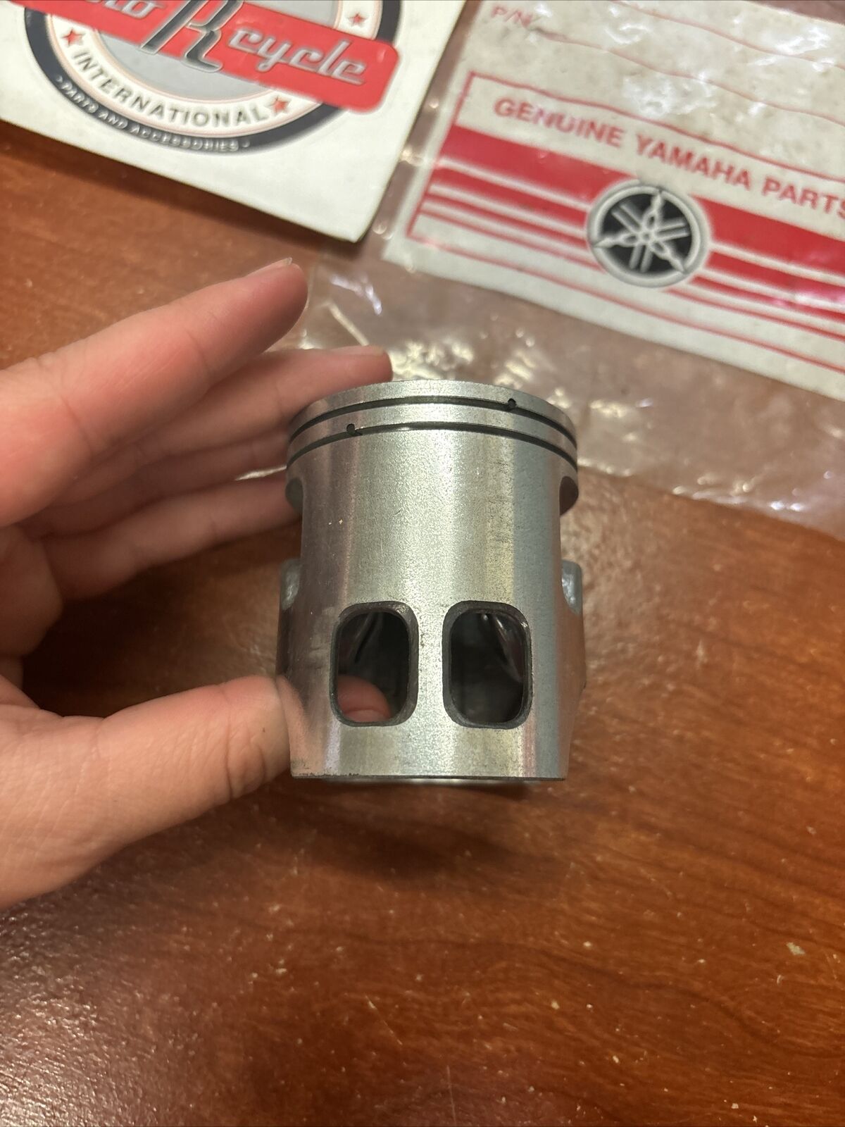 NOS Yamaha DT100 MX100 PISTON O/S 0.50 558-11636-01-00 Y175