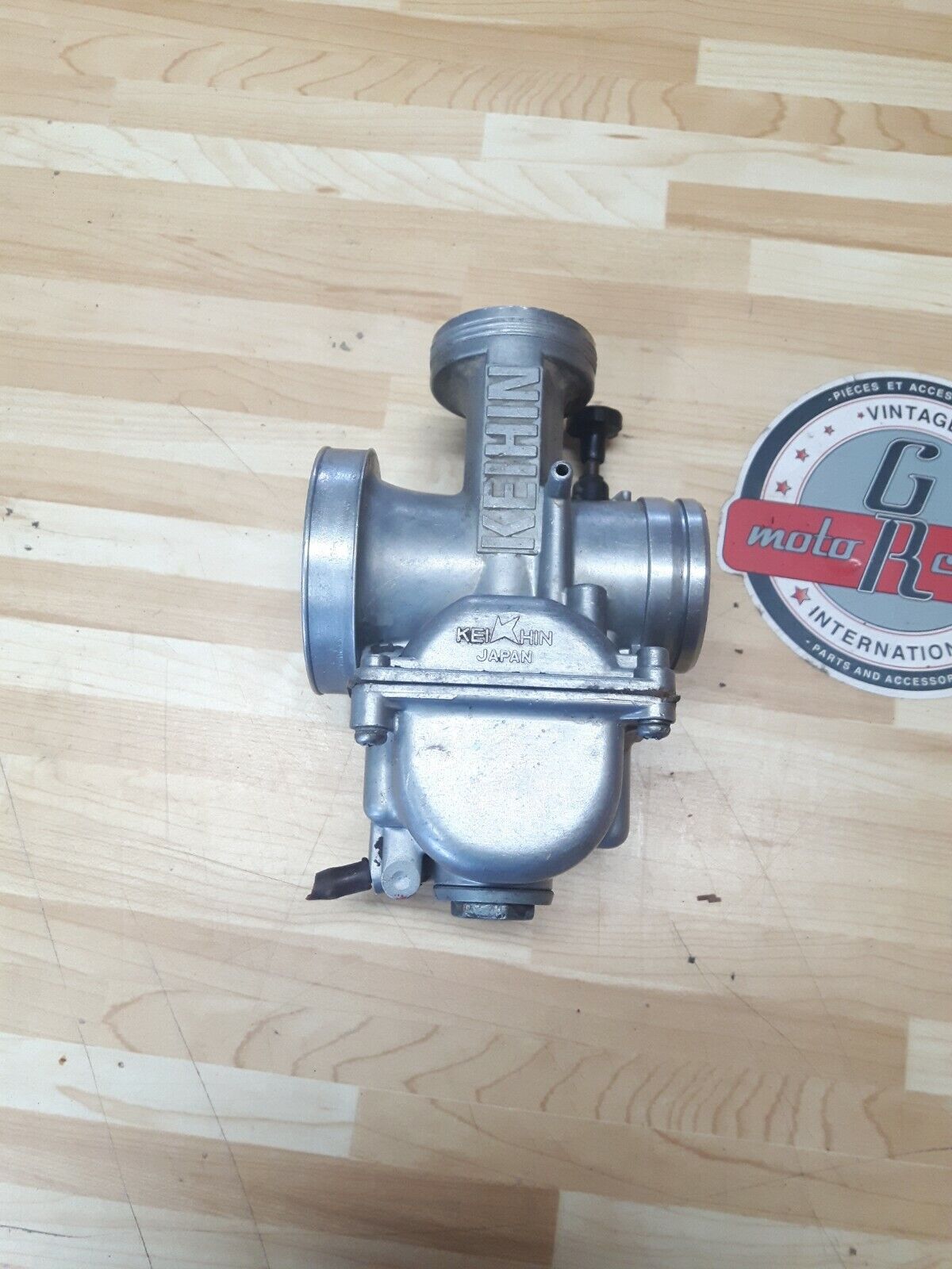 Honda CR250R 1985 carb carburetor 16100-KA4-772