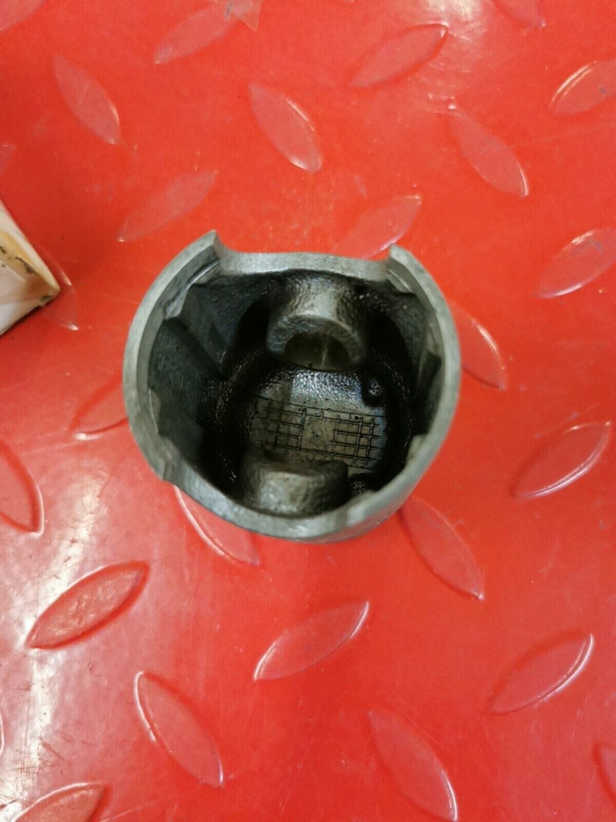 NOS YAMAHA PW80 1985 - 2005 PISTON STD Superseded by 3E5-11631-00-97 Y50