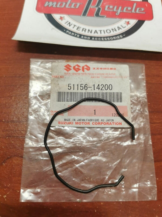 NOS Suzuki RMX250 GV1400 VX800 GSX-R1100 OIL SEAL CIRCLIP 51156-49440 S19