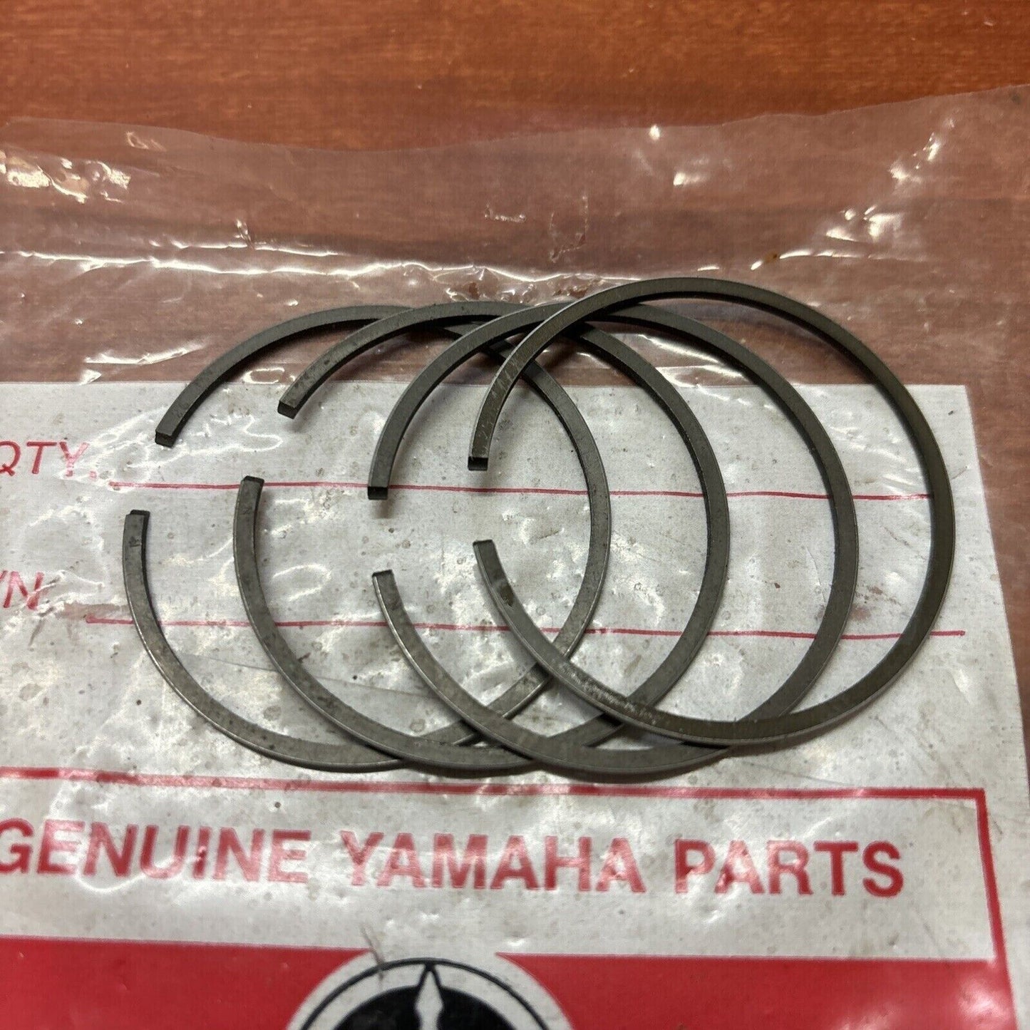 NOS Yamaha 1968 YCS1 C PISTON RING O/S 0.25 164-11601-10-00 Y174