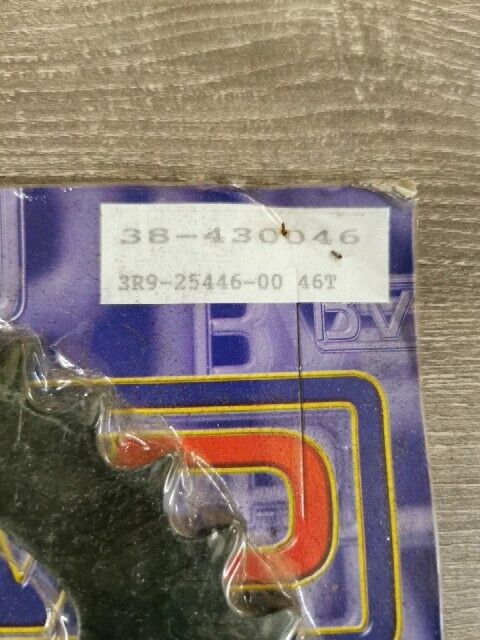 NOS BVP Yamaha IT125G SPROCKET DRIVEN 46T 38-430046 J56