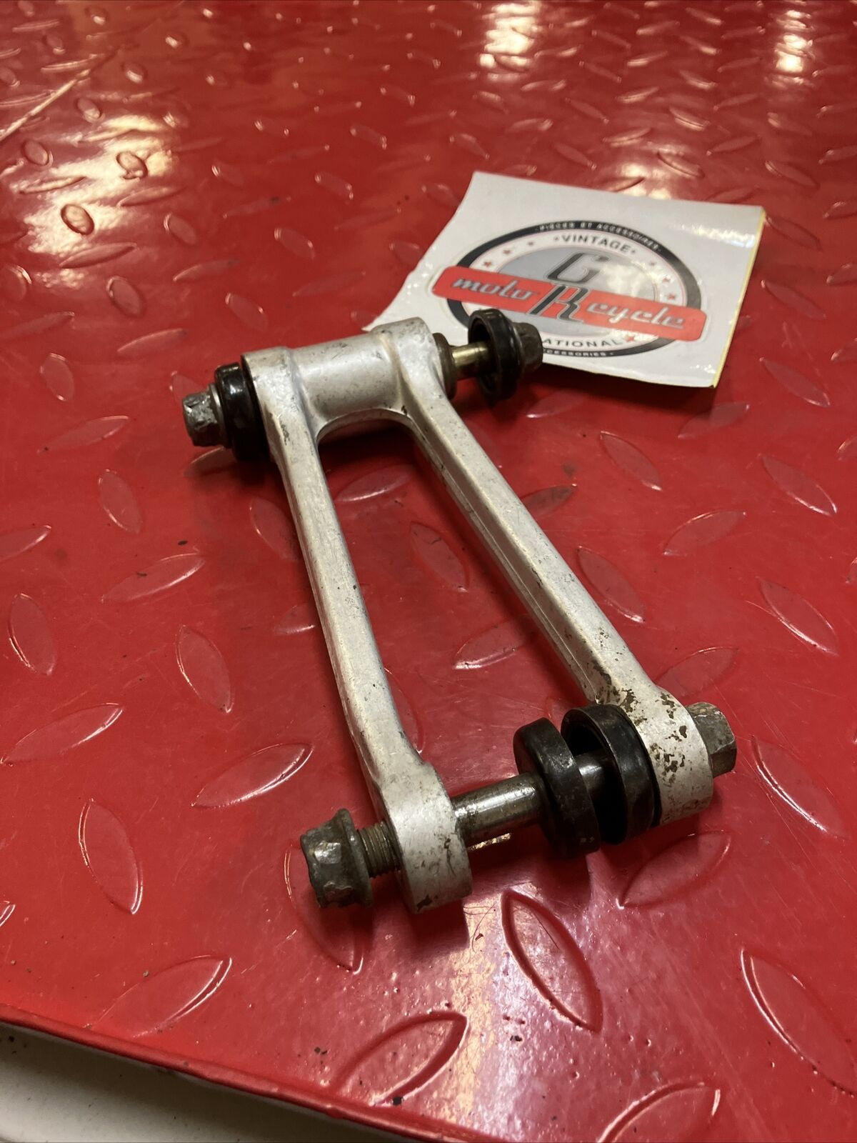 Honda CR250R 1984 rear shock linkage connecting rod CR125R CR500R