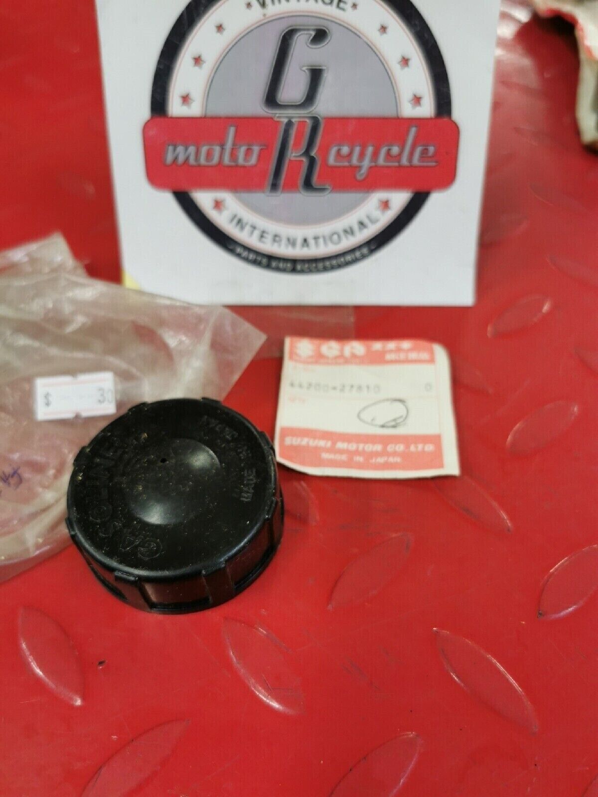 NOS SUZUKI FA50 1980 - 1989 CAP SET 44200-27810 S12