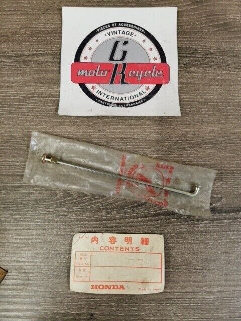 NOS HONDA CB550F CB550F1 CB750F SPOKE BS 8X147 97686-69134-10 H94