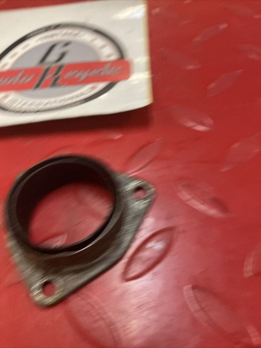 Suzuki RM125 1980 exhaust manifold pipe flange