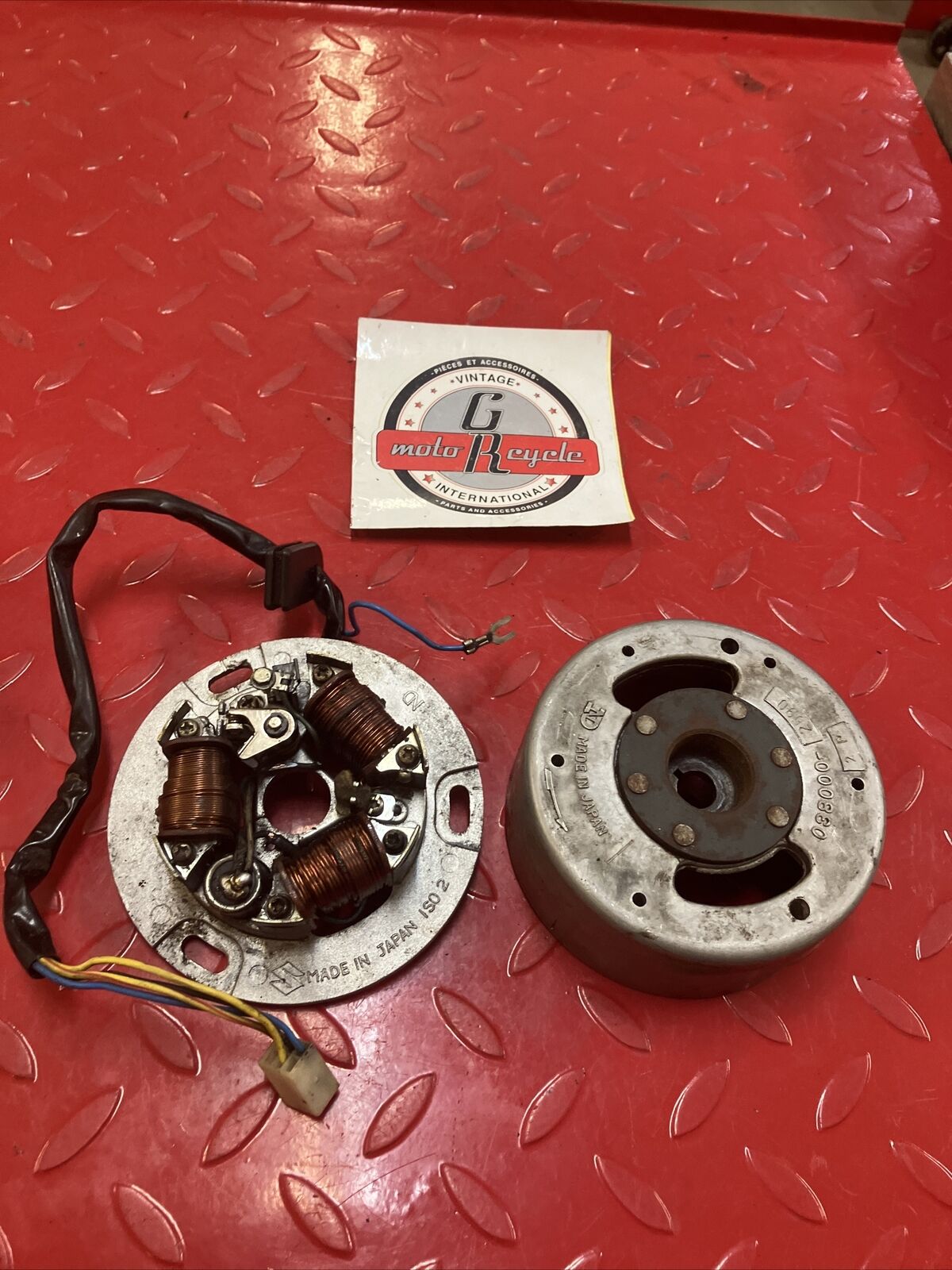 Suzuki RV90 1976 stator magneto flywheel rotor 32100-27693 32101-27692