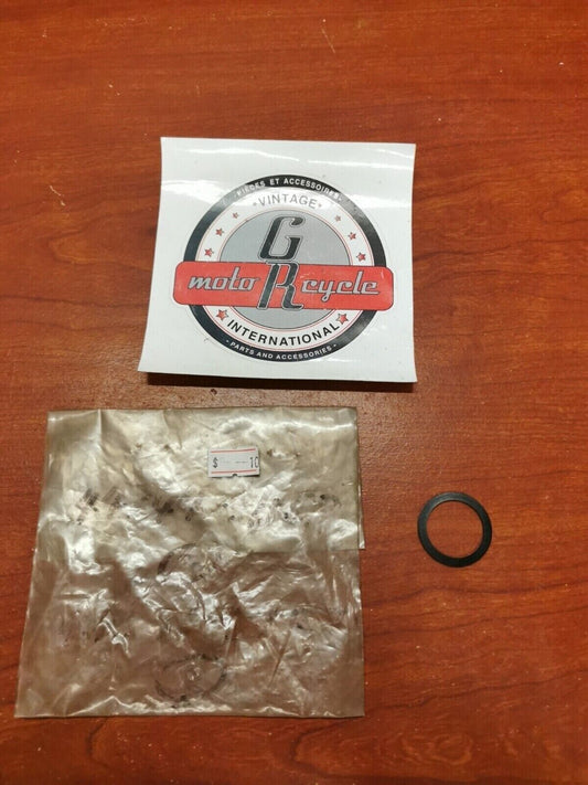 NOS Suzuki GT750 GT550 GT500 GT380 GT250 FUEL CUP GASKET 44346-31050 S18