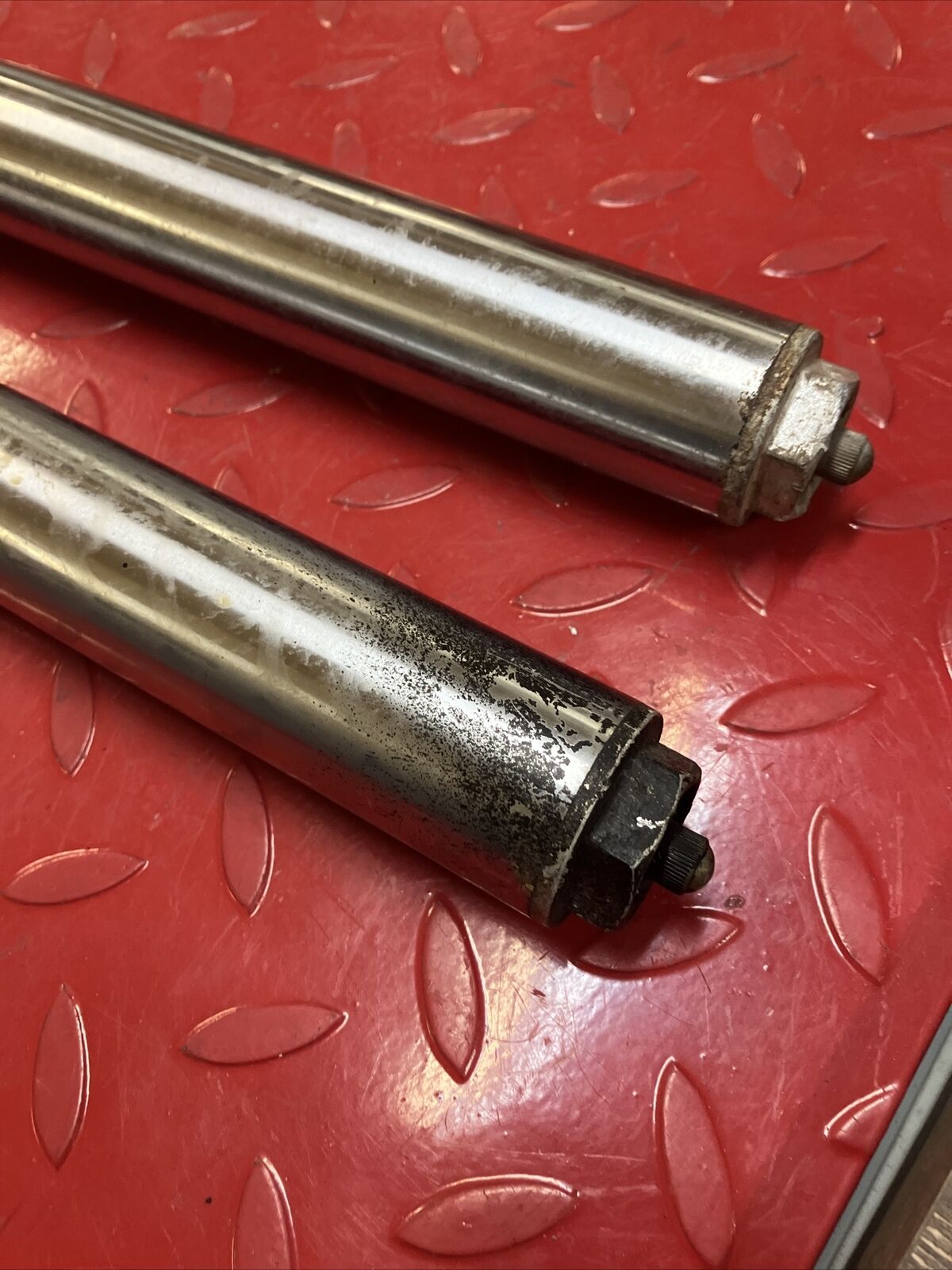 Suzuki RM125 1983 Front fork suspension damper shock absorber 2