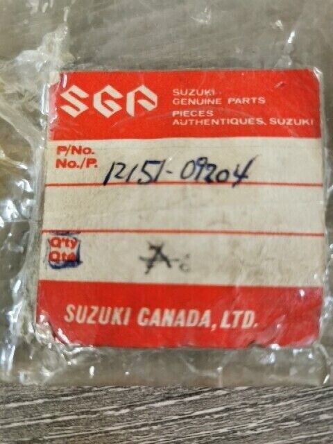 NOS SUZUKI GSX1300R GSX1300RZ F70 PIN PISTON 12151-09204 S39
