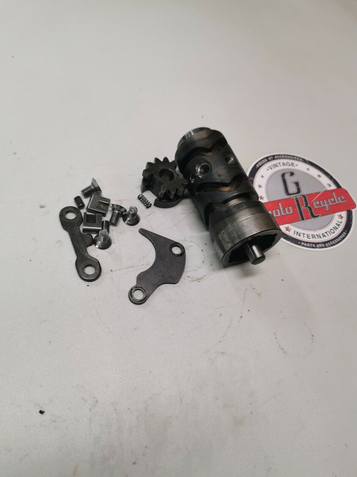 Suzuki PE175 1982 transmission gearshift gear shift drum cam