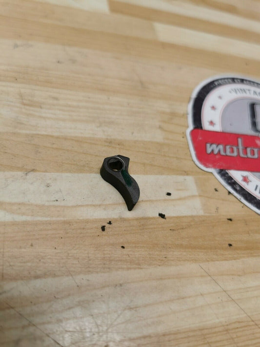 Honda CR250R 1985 exhaust power valve cam follower 2