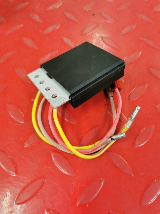 NOS DZE   POLARIS 400 700   Voltage Regulator  230-22088  J10