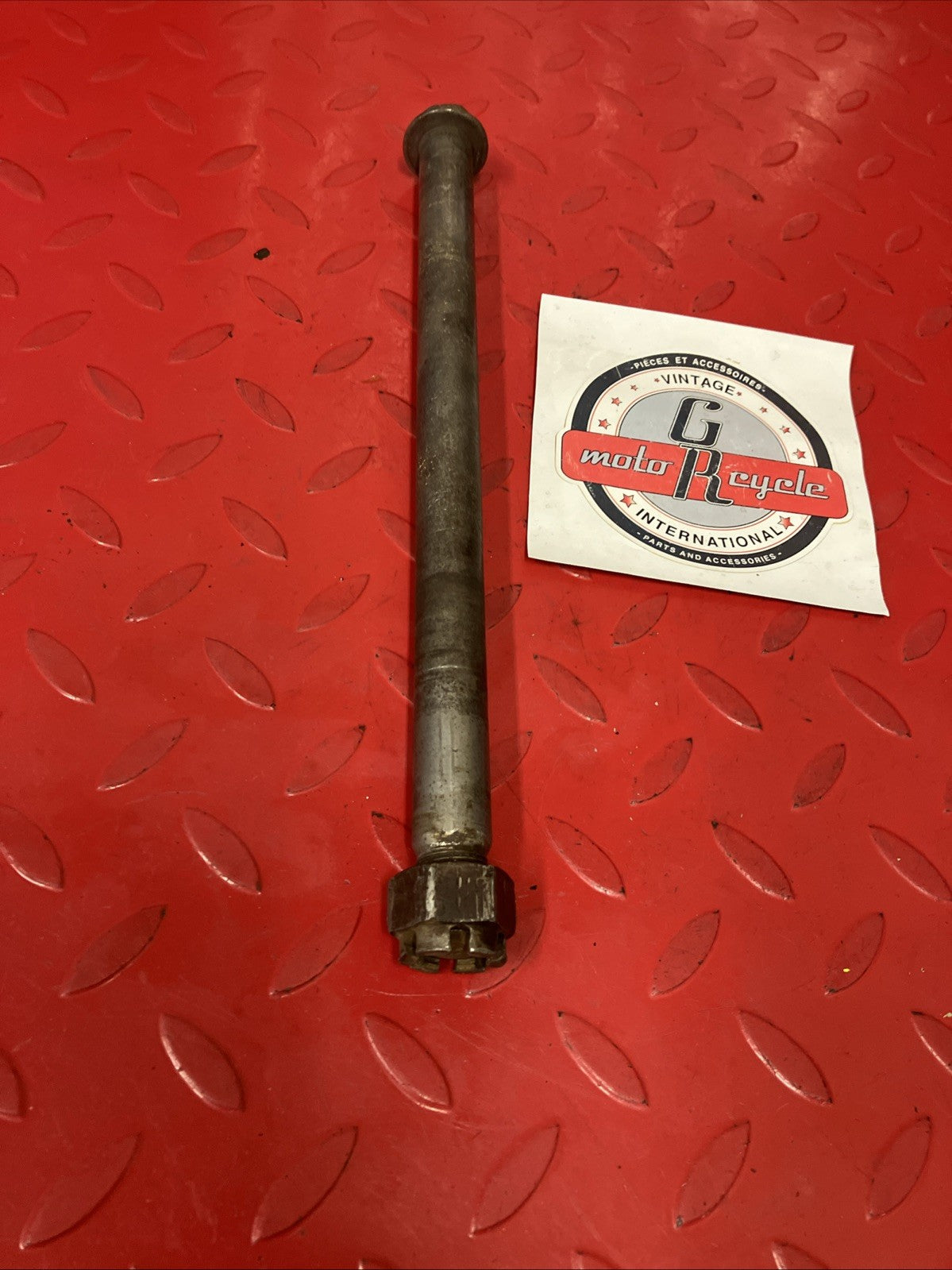 Honda CR250R 1984 Rear wheel axle bolt 1983 CR125R CR500R