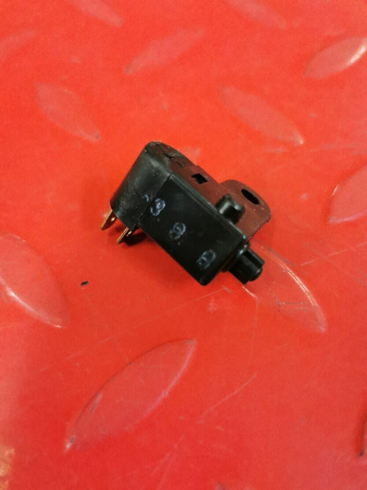 NOS HONDA CB400A GL1000 CX500 1978 SWITCH ASSY FR STOP 35340-413-013 H39