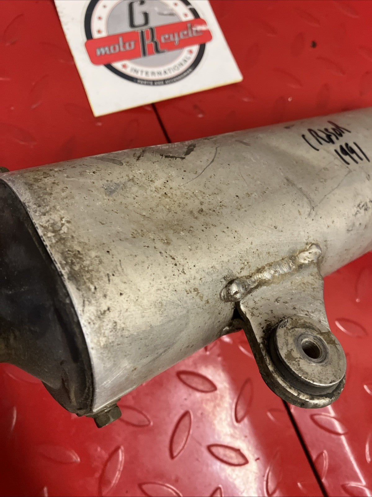 Honda CR250R 1991 OEM exhaust silencer muffler