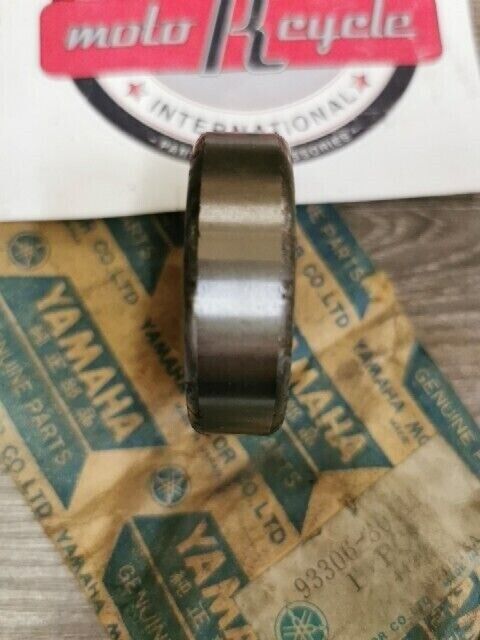 NOS YAMAHA DT125C 1976 XVS95CHR XVS13CTBL XS850SH BEARING 93306-30414-00 Y131