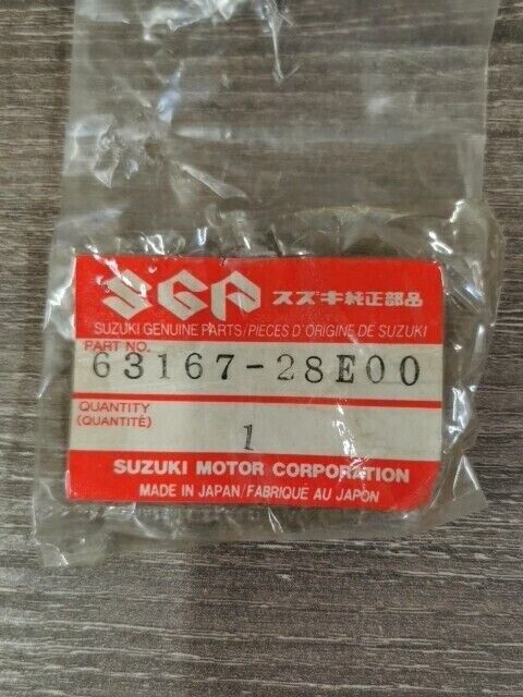 NOS SUZUKI RM125 1992 - 1995 RM250 RMX250R FENDER NUT63167-28E00 S57