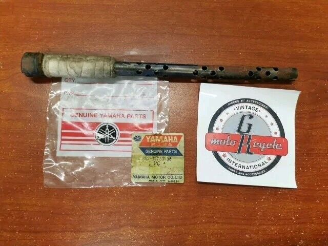 NOS Yamaha 1974 - 1976 RD200 SILENCER 397-14753-00-00 Y153
