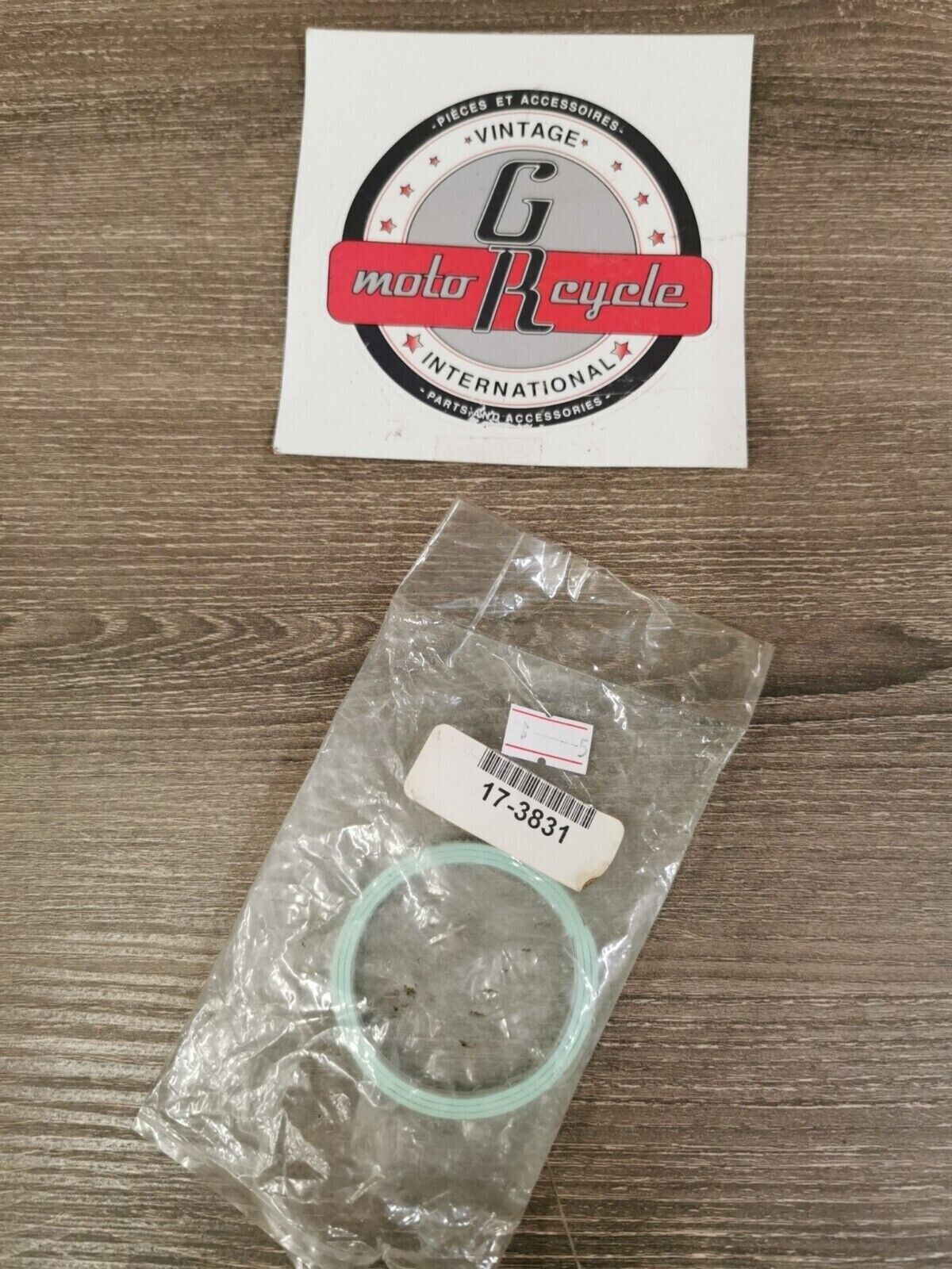 NOS Suzuki VL1500 VS1400GL VS1400GLP VS800GL Exhaust Gasket 17-3831 J29