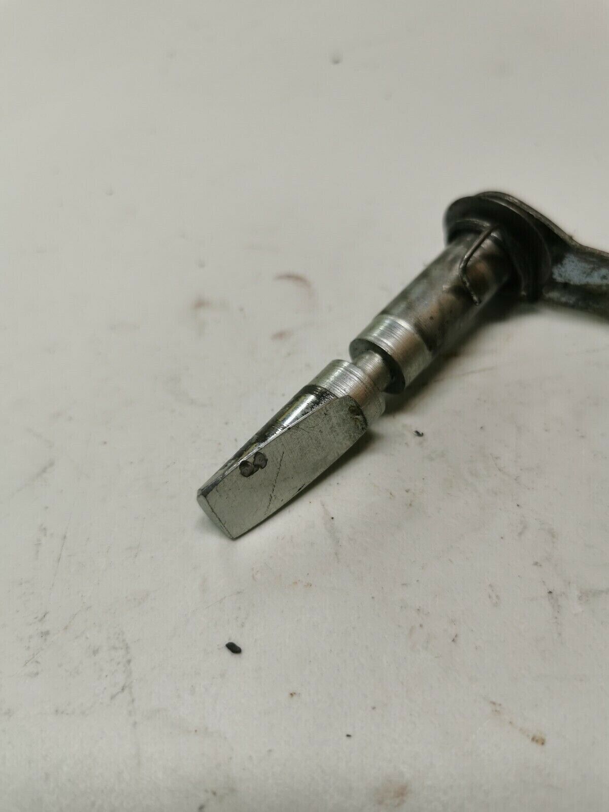 Yamaha DT100 1976 clutch push lever actuator release lifter