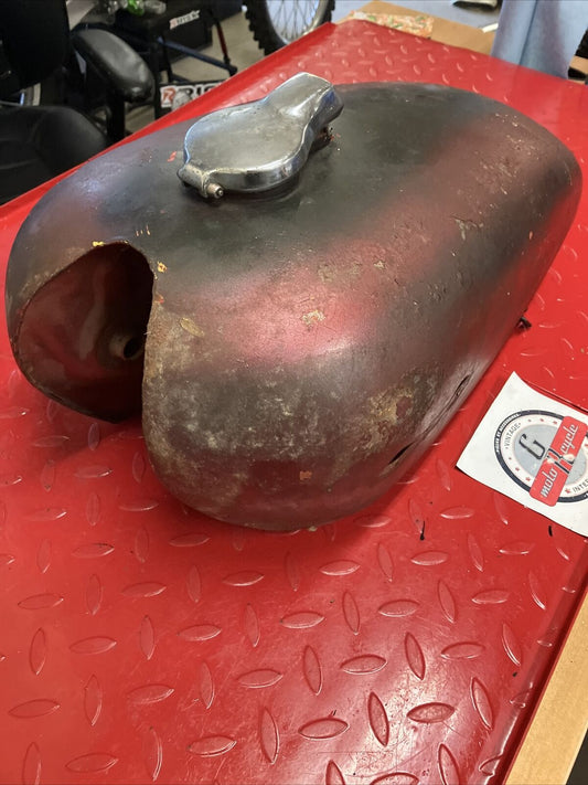 Yamaha TX750 1973 Fuel tank gas petrol reservoir