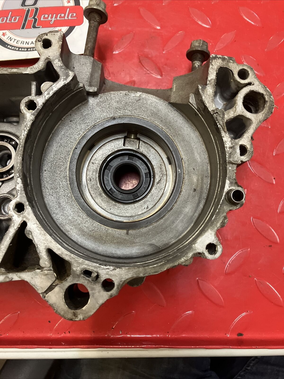 Kawasaki KX250 1999 left crankcase 1998