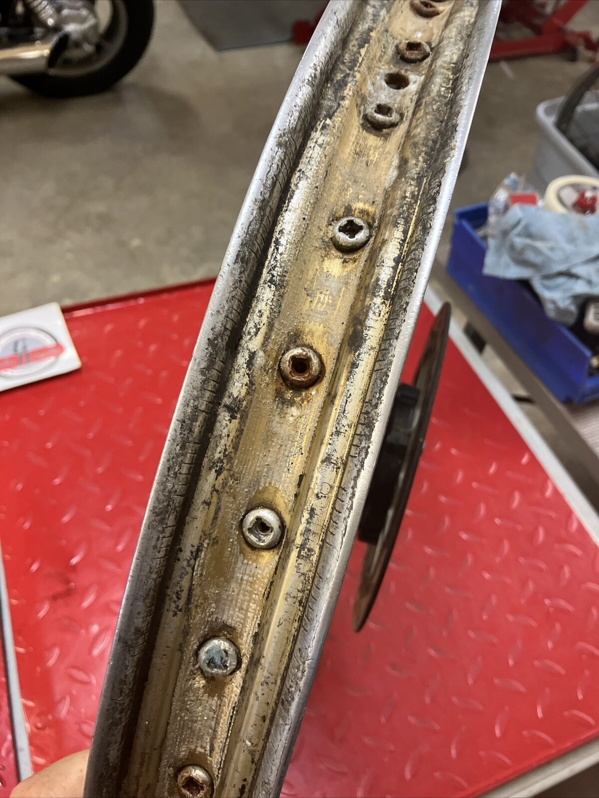Suzuki RM125 1986 Front wheel RM250 1985 1987 1988 55311-28C01