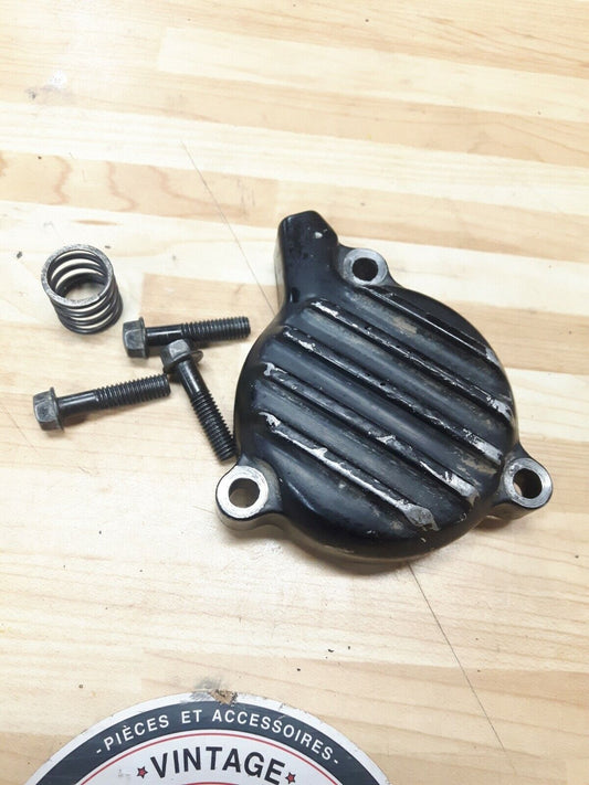 Honda XR200R 1984 oil filter right crankcase cover spring XR250R