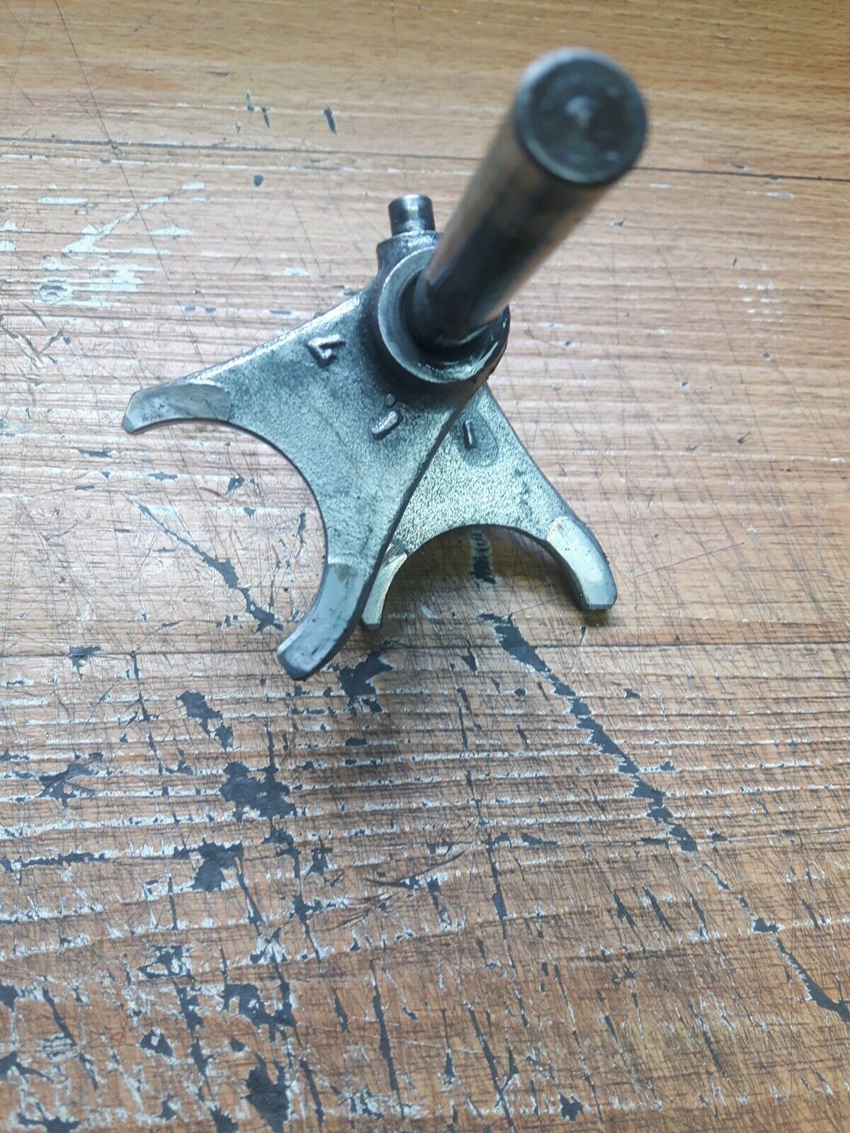 Suzuki RM125 1979 transmission fork gearshift RM100 TS100 TS125 25211-41301
