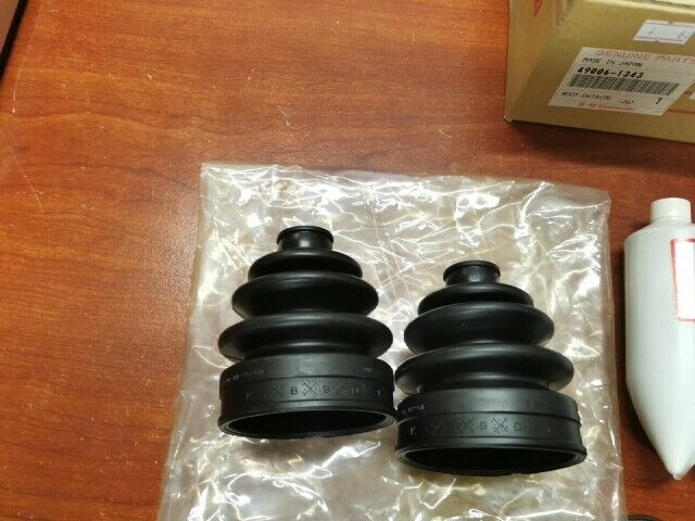 NOS Kawasaki KVF300 KVF360 KVF650 FRONT OUTSIDE BOOT (INCOMPLETE) 49006-1343 K38