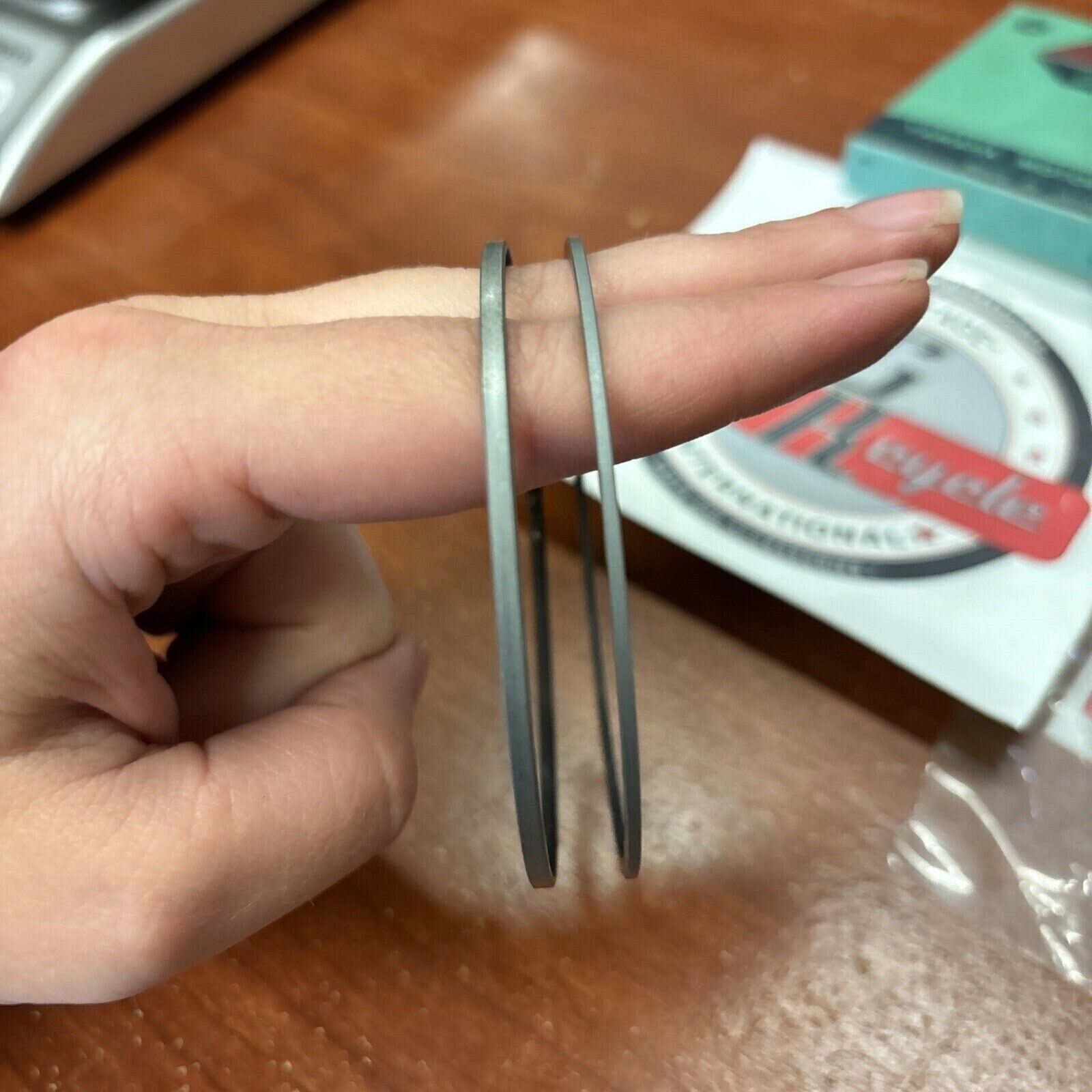 NOS Yamaha DT250 PISTON RING O/S 0.50 MISSING 1 PIECE 438-11610-20-00 Y174