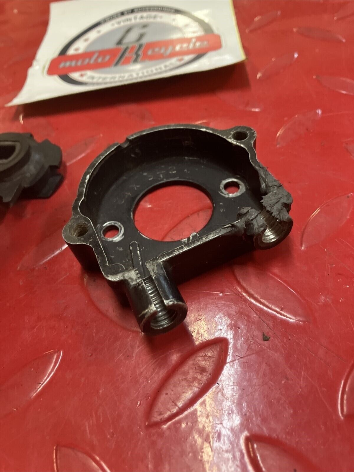 Yamaha DT200 1984 exhaust power valve inner cover cable housing