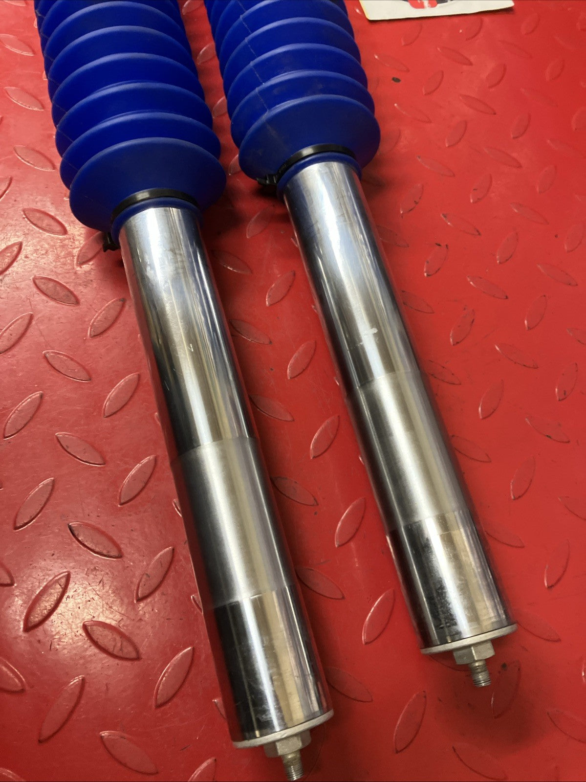 Honda CR250R 1984 Front forks suspension damper