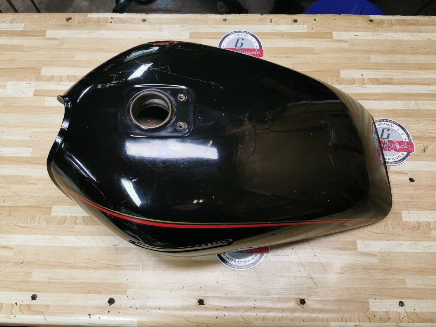 Kawasaki KZ550 LTD 1982 fuel tank gas petrol reservoir