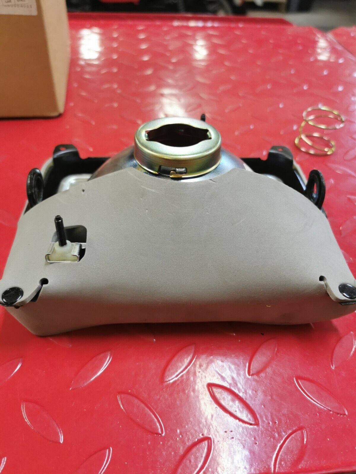 NOS Yamaha 1985 2000 XT350 1984 XT250 HEADLIGHT UNIT ASSY 42U-84303-60-00 Y10