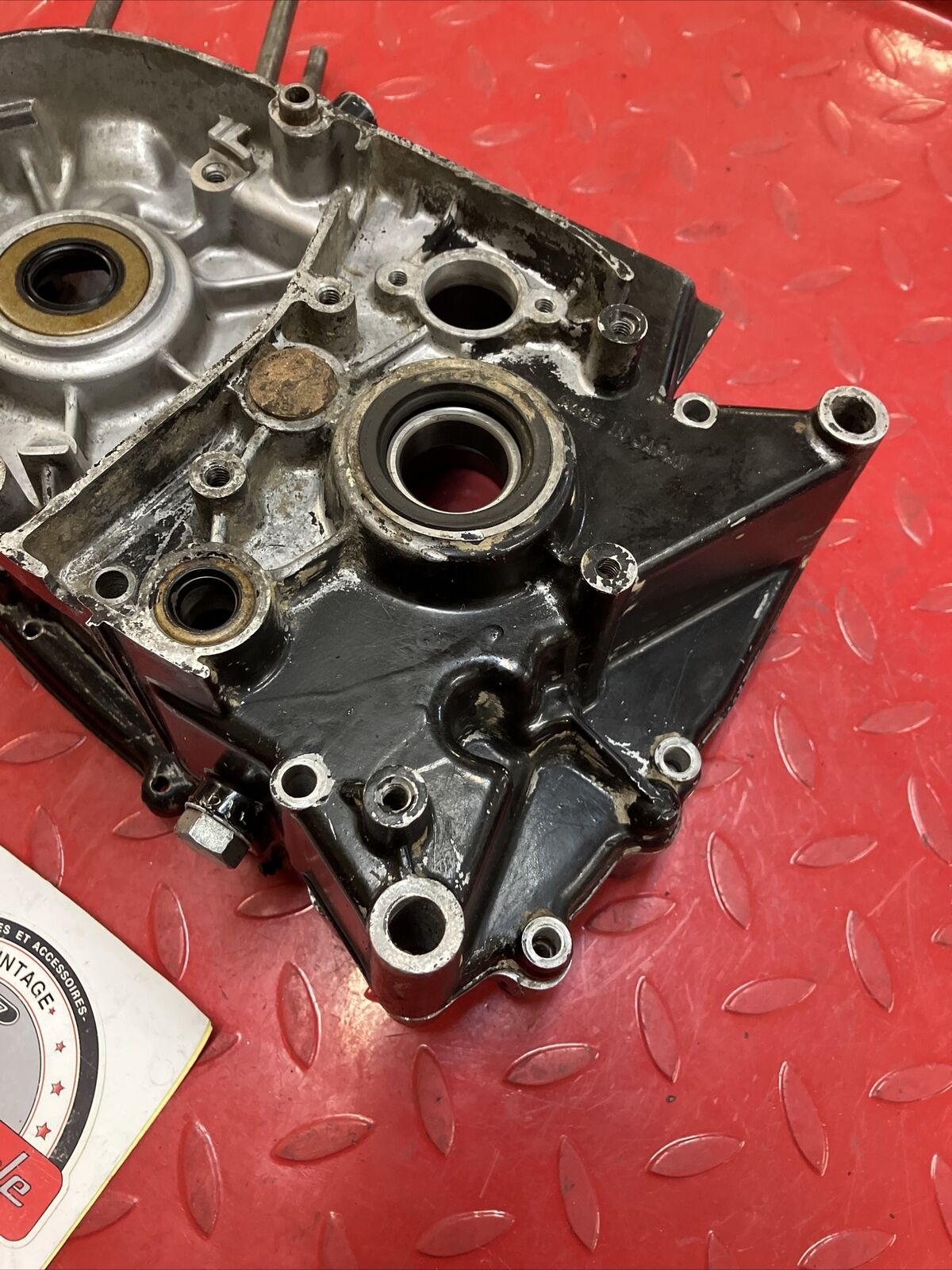 Kawasaki G4TR 1972 left right crankcase 1970 1971 1973
