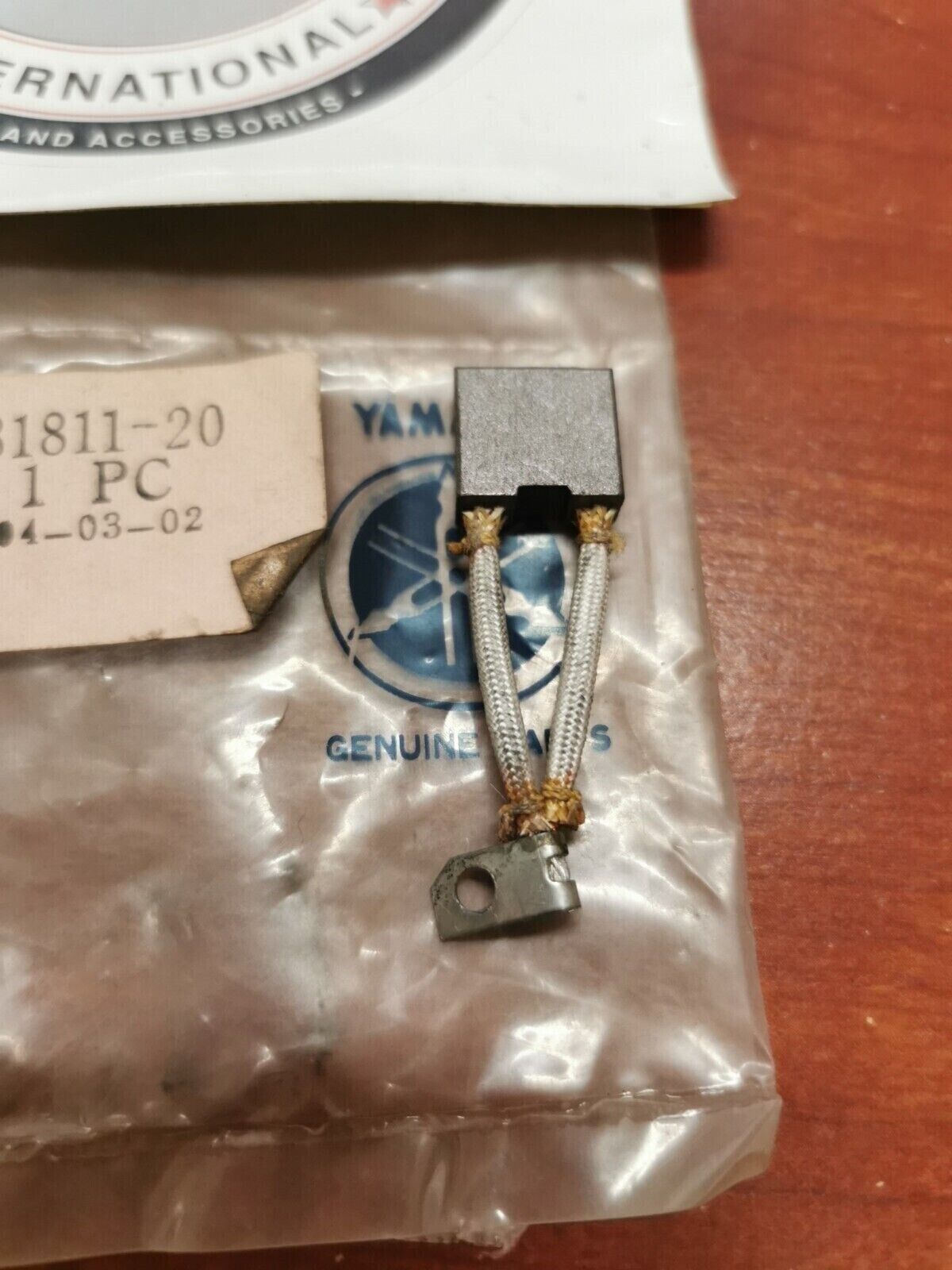 NOS Yamaha XVZ12 XS1100 XS850 FJ1200 STARTER MOTOR BRUSH 371-81811-20-00 Y98