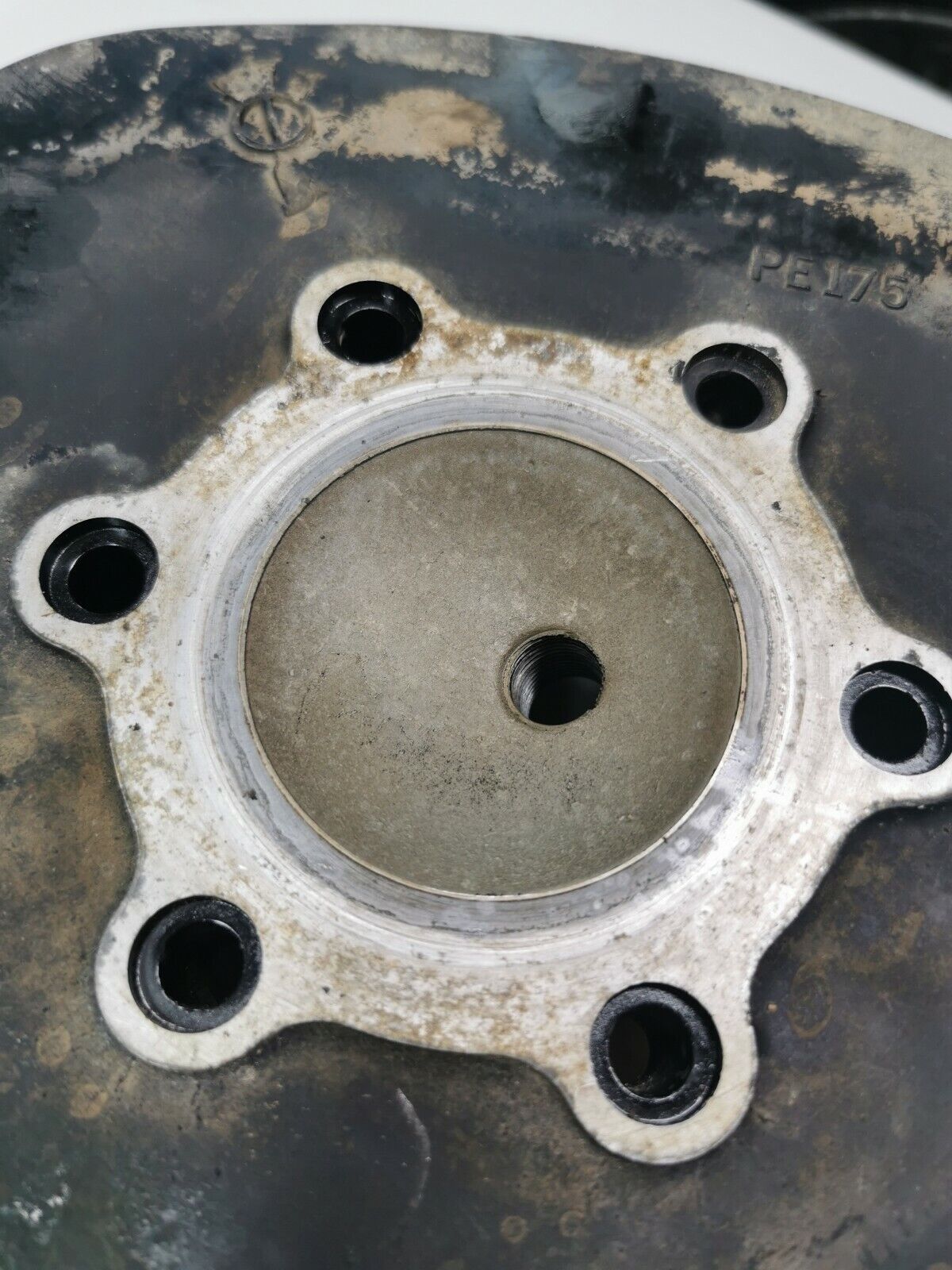 Suzuki PE175 1982 cylinder jug barrel head cover 1983 1984