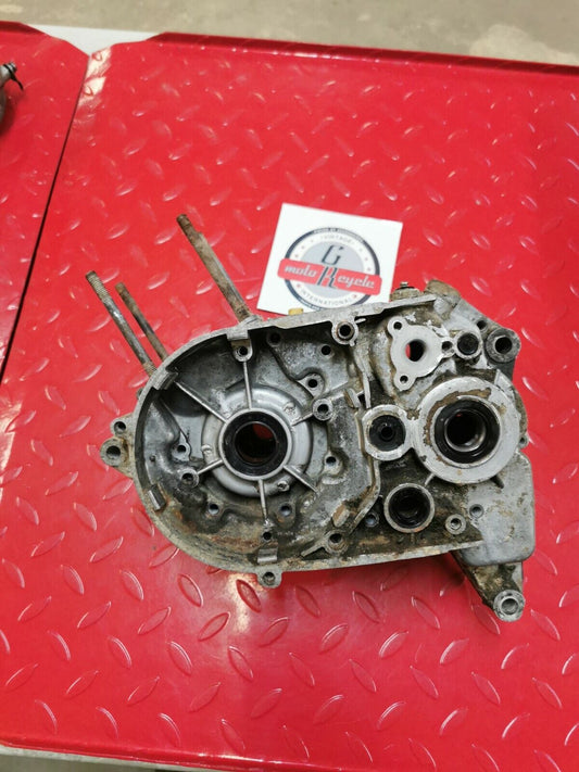 Yamaha DT125 1975 crankcase crank case left right 248-15111-02-00