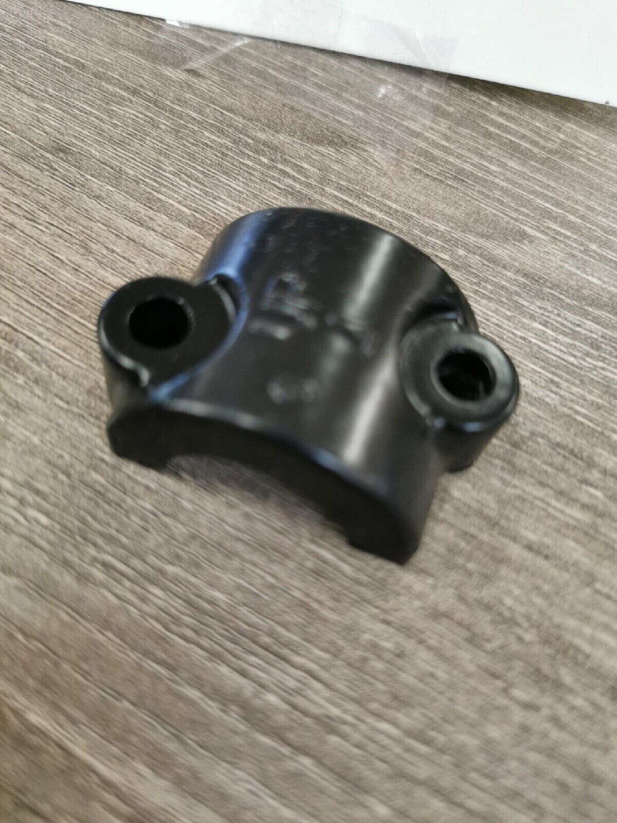 NEW NOS YAMAHA XT350 XV250 1983-2017 MASTER CYLINDER BRACKET 4L0-25867-00-00 Y51