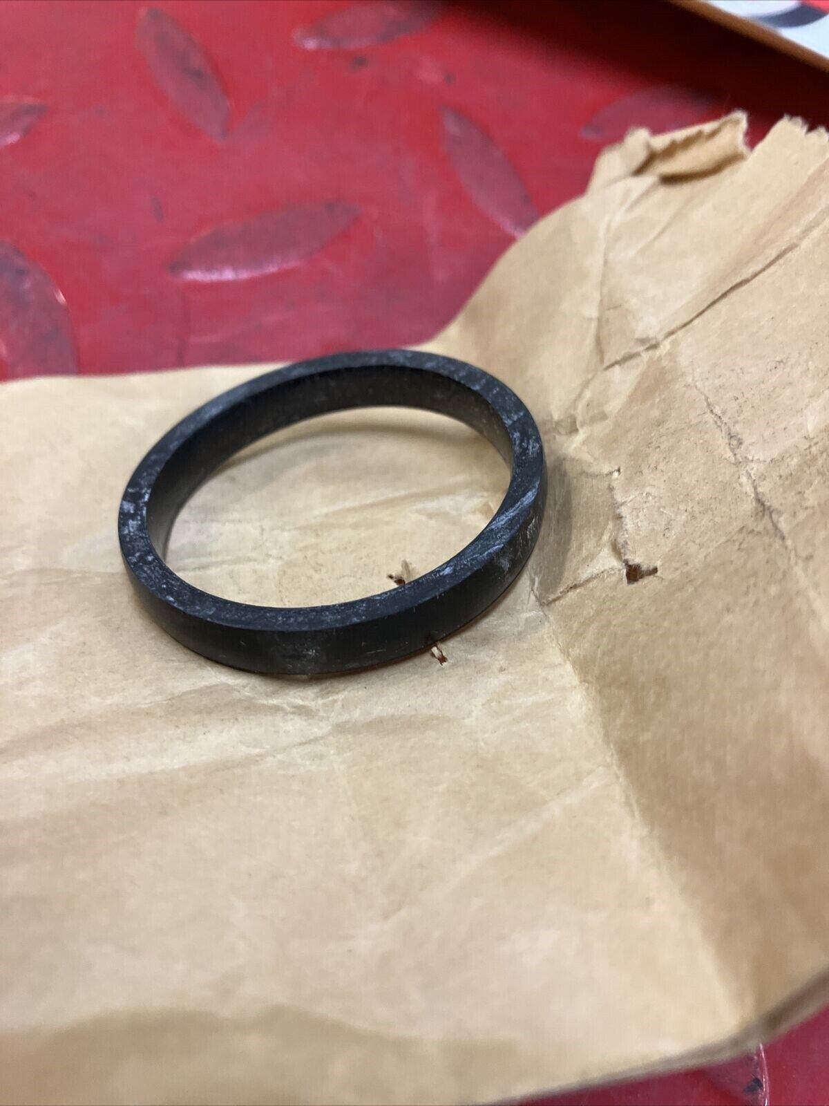 NOS Yamaha RD250 RD350 1974 FRONT TUBE SEAL GASKET 291-23163-60 Y25