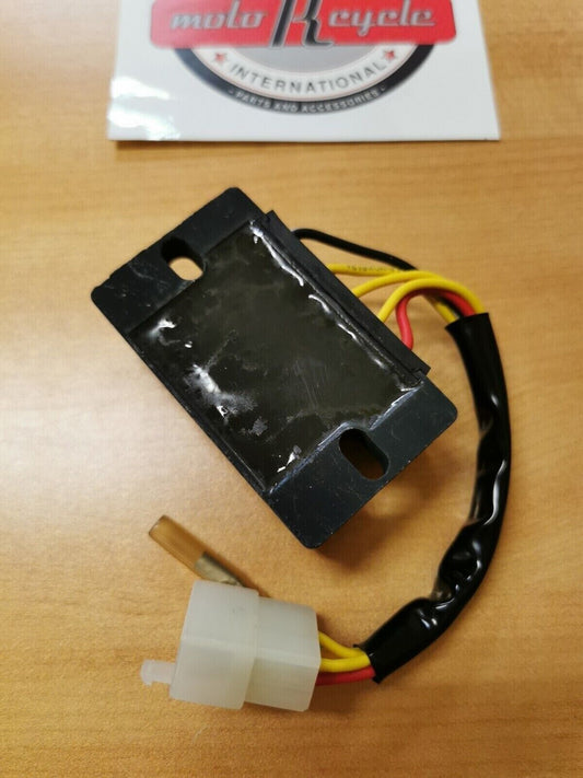 NOS SUZUKI GS550ES LT230E ELECTRICAL REGULATOR RECTIFIER 32800-43X51 S4