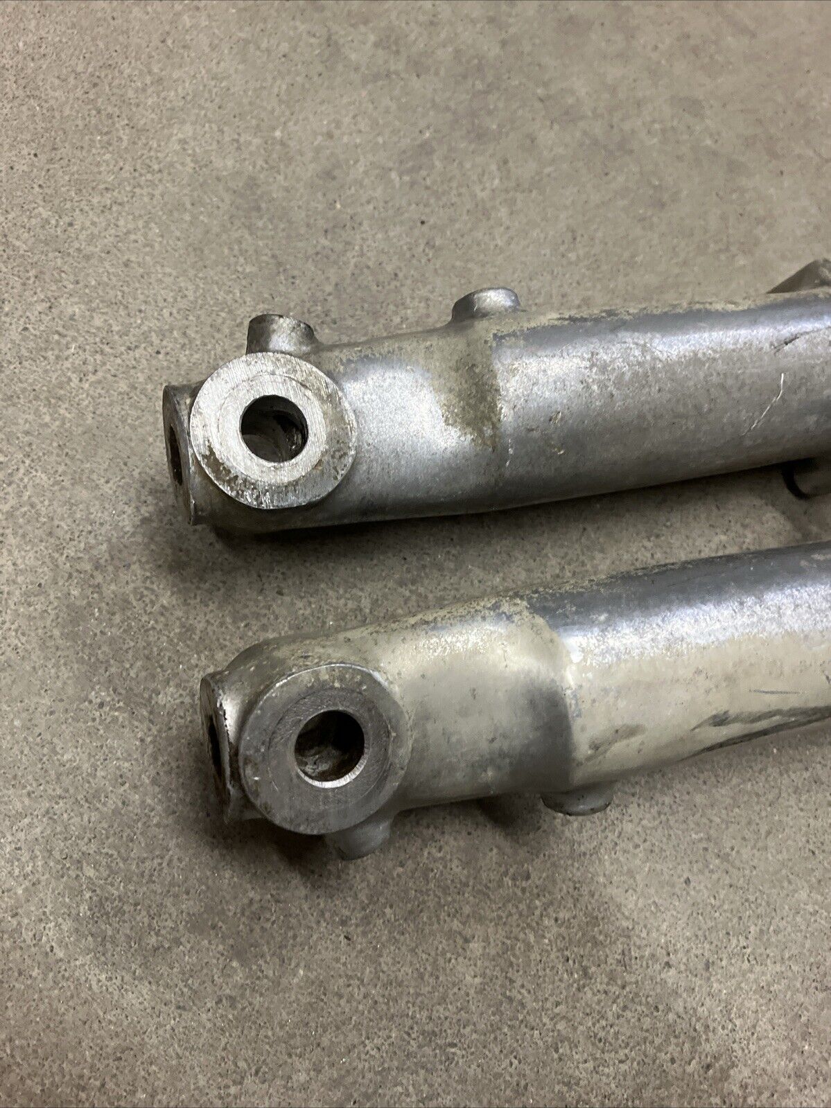 Suzuki RV90 1975 Front forks suspension damper