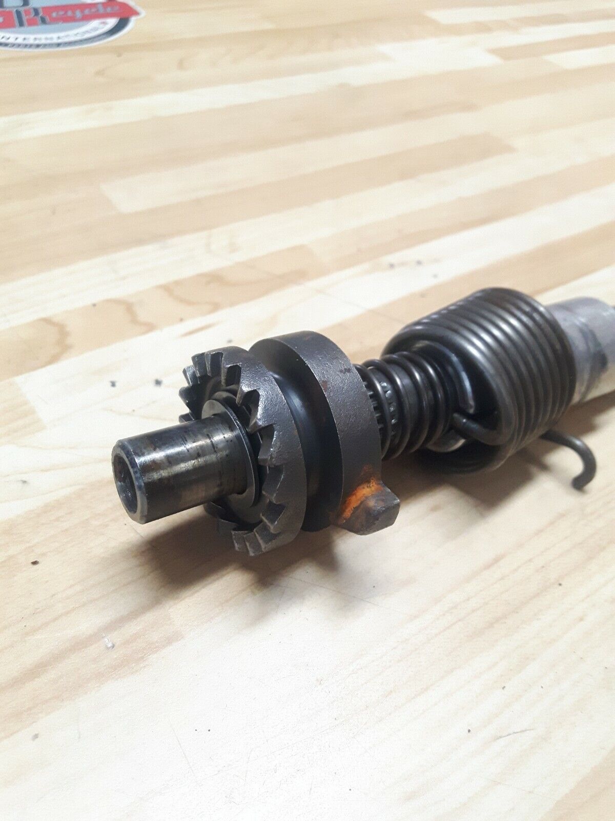 Honda CR125R 1980 kickstarter kick starter spindle shaft gear 28211-444-000 1979